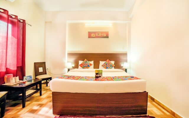 FabHotel Om Shivaay Inn