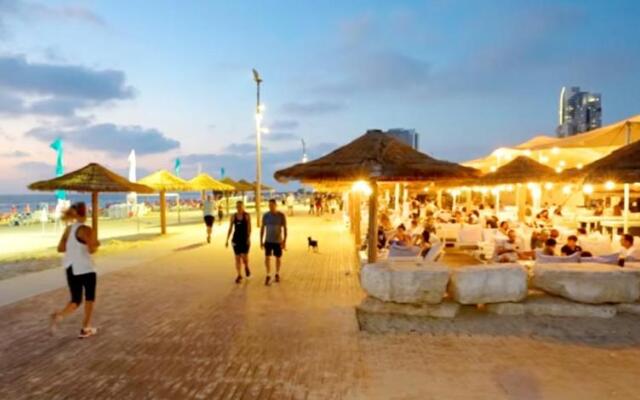 Colony Beach Hotel Apartment Tel Aviv Bat Yam 13