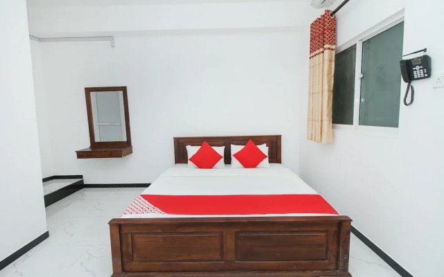 OYO 119 Lagoon Waves