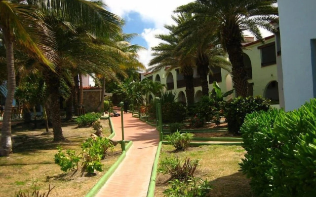 Northshore Seaside Suites