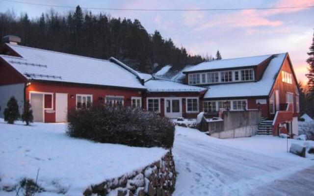 Froland Vandrerhjem/Eikely Senter