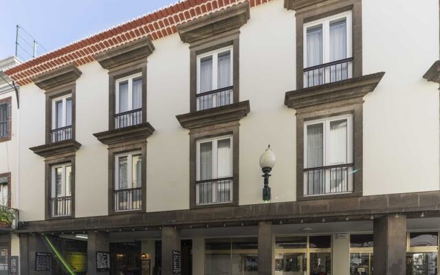 Downtown Funchal Apartments 2C 25 Fontes by An Island Apart