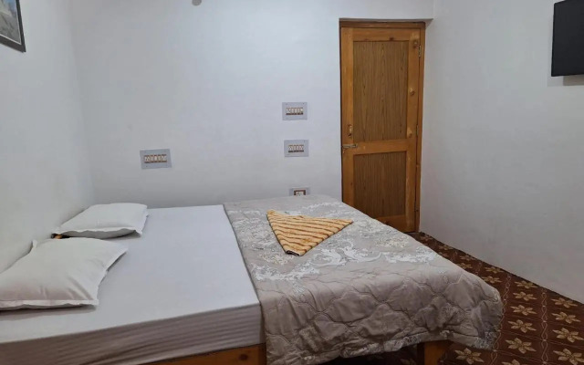 Shanti Guest House