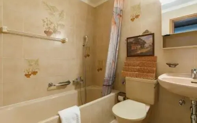 33-2 - One Bedroom