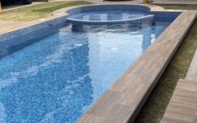 Departamento con alberca en El Encanto