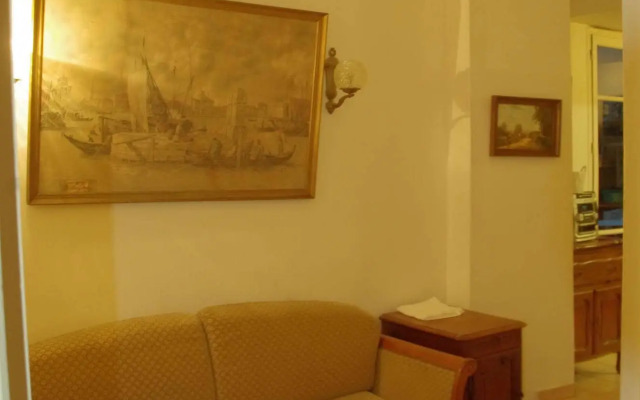 Le Blason B&B