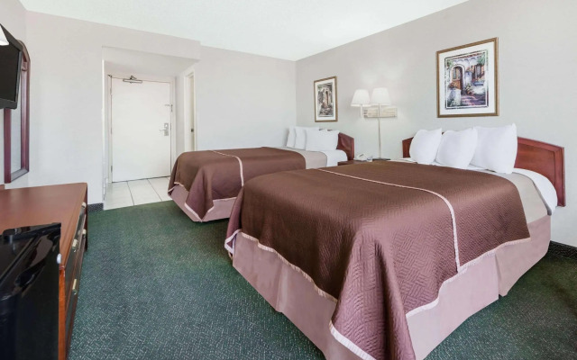 Days Inn By Wyndham Amarillo East