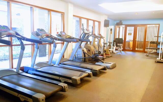 Novotel Surabaya - Hotel & Suites