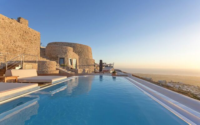 Kamini Santorini Luxury Villas