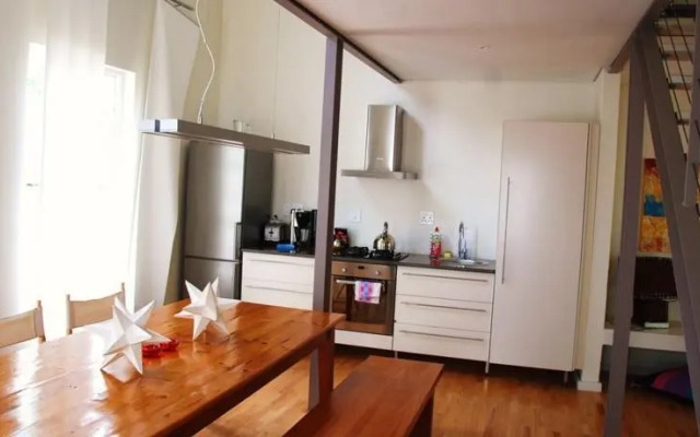 Cedrics Country Lodge