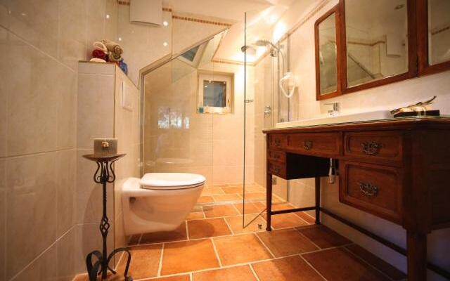 Romantic Cottage