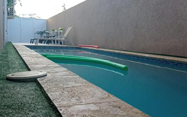 1-bed Self Contained Apartment in Noord With Pool