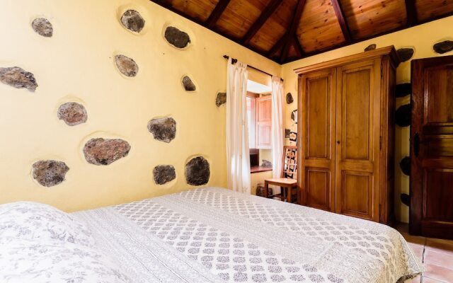 Casa Rural Los Draguitos by Isla Bonita