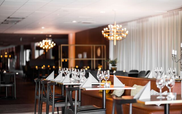 Vann Spa Hotel and Conference