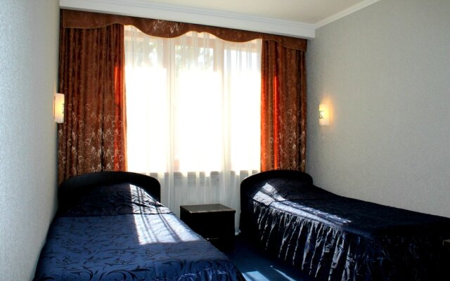 Hotel Kavkaz