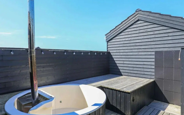 10 Person Holiday Home in Brovst-by Traum