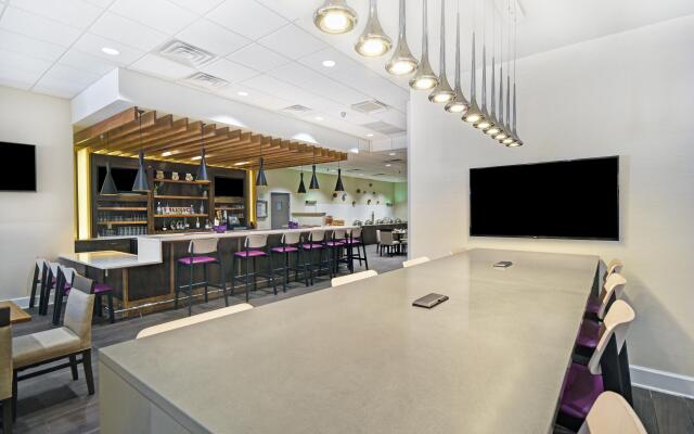 Holiday Inn Downtown Memphis by IHG