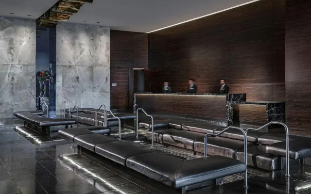 StripViewSuites at Palms Place Penthouses