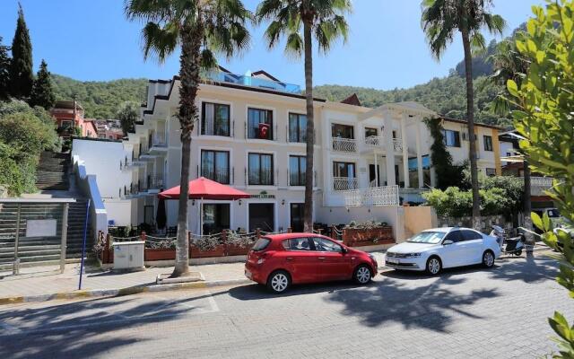 Cennet Life Hotel