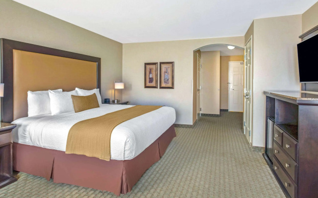 La Quinta Inn & Suites by Wyndham Paso Robles