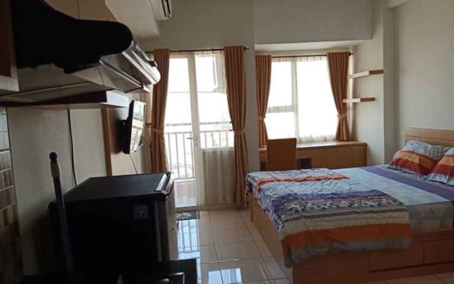 Apartmen Margonda Residence IV & V by LzyRoom