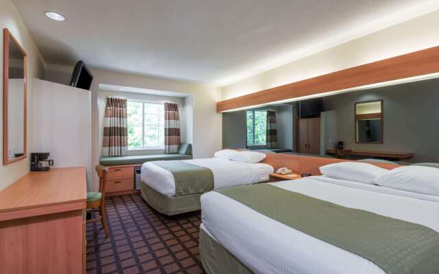 Microtel Inn & Suites by Wyndham Uncasville Casino Area