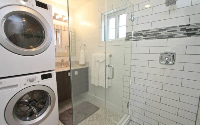 The Escape to East Zion