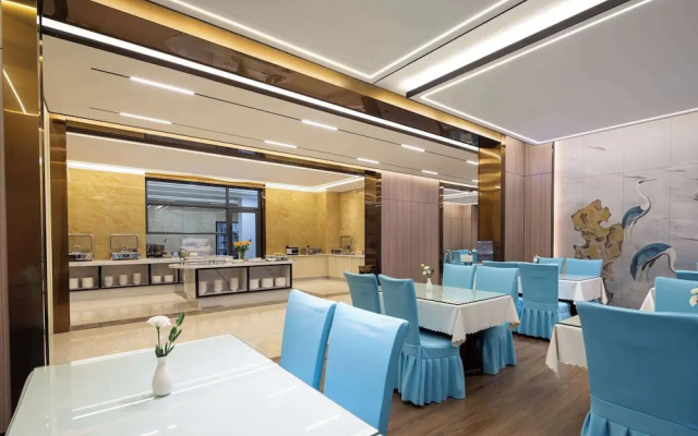 Days Inn by Wyndham Kunming Panlong