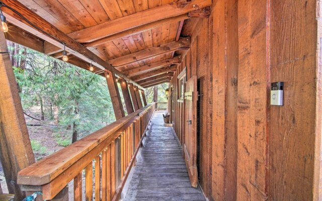 Cabin Vacation Rental: 4 Mi to Lake Arrowhead