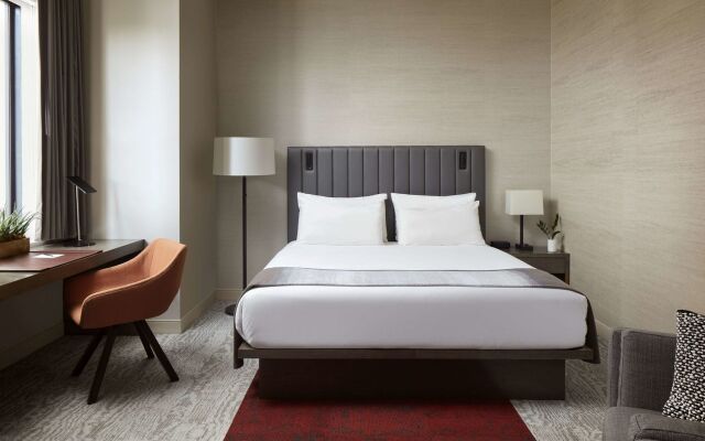 THesis Hotel Miami Coral Gables, Curio Collection by Hilton