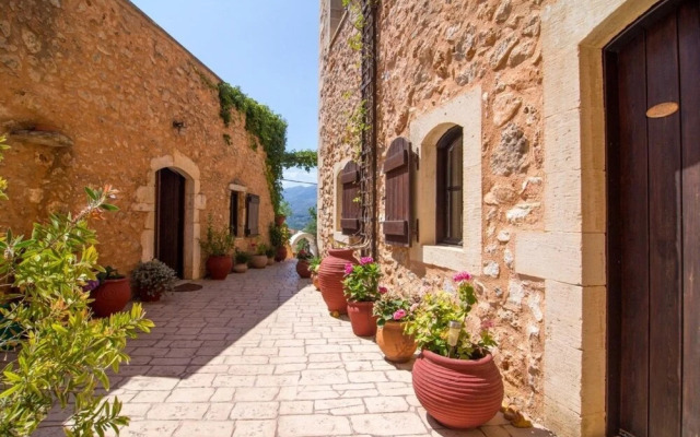 Samonas Traditional Villas Green Villa Faskomilia - 75m Maisonette