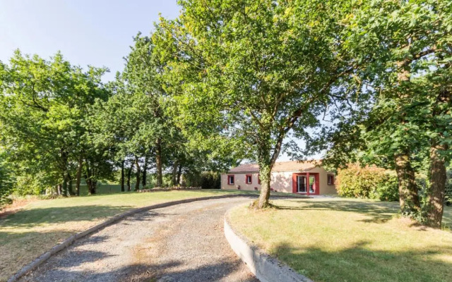 Gîte Pont-Saint-Martin, 4 pièces, 6 personnes - FR-1-306-986