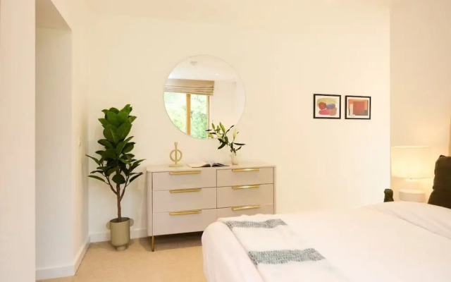 The Putney Wonder - Dazzling 3bdr Flat With Garden