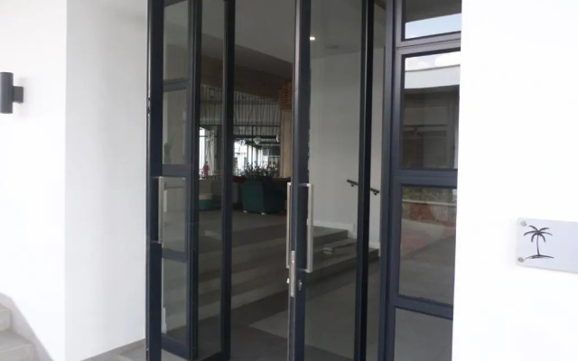 The Blyde Crystal Lagoon Cologne3