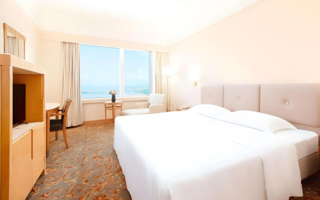 Golden Crown China Hotel
