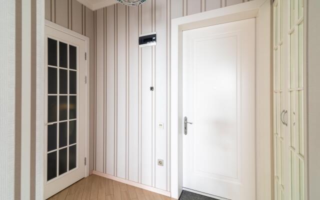 Bon voyage на улице Юсупова