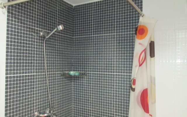 Kanika Hotel & Service Apartment