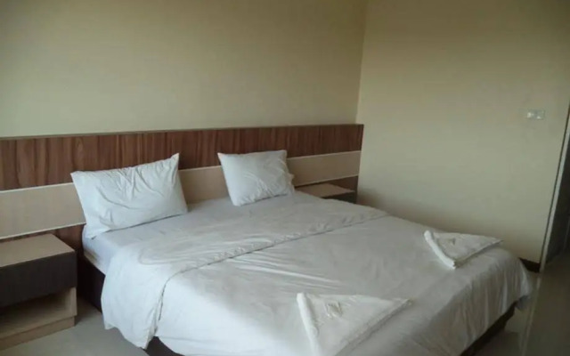 Sirichai Hotel