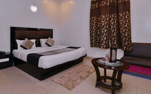 Hotel Blue Pearl Noida