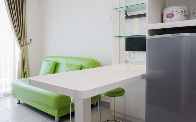 Nice And Artistic 1Br At Saveria Apartment