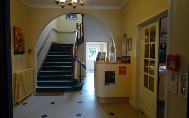 Hôtel Restaurant Le Cheval Blanc