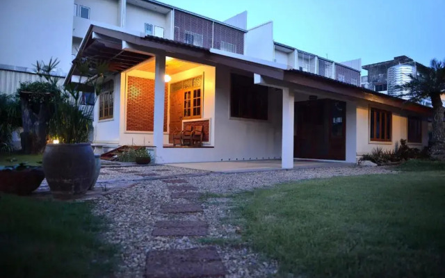 Tree Home Plus Home Stay