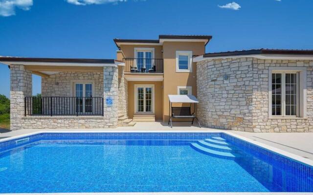 Villa Simic