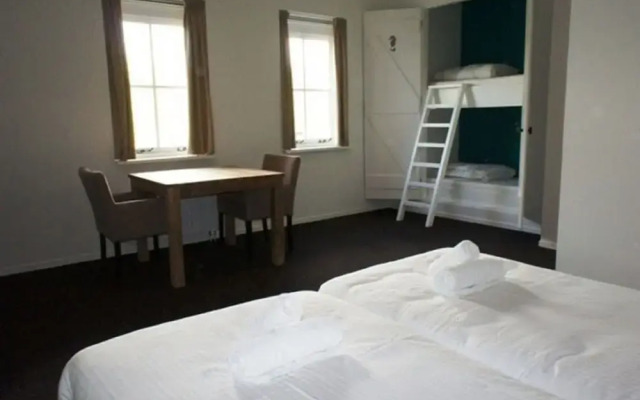 Group Accommodation 50 m From the Oosterschelde