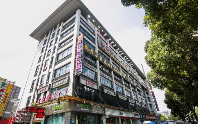 98 Hotel