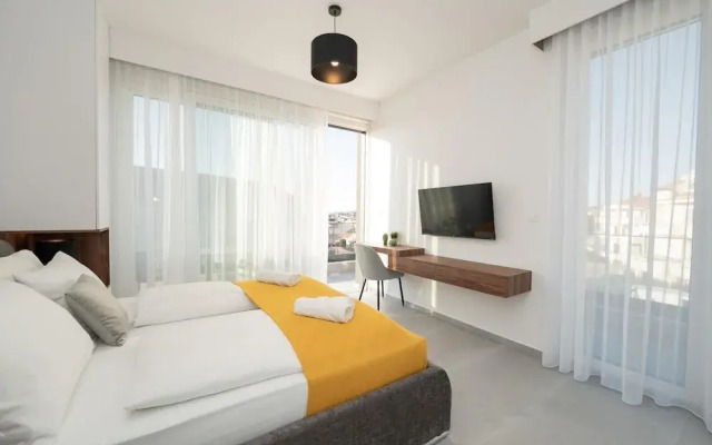 Villa Cataleya with private heated pool