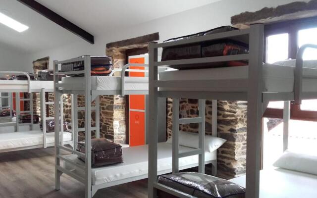 Albergue Monte Aro