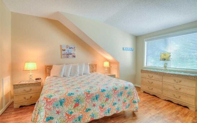 West Hyde Park 13-D by RedAwning