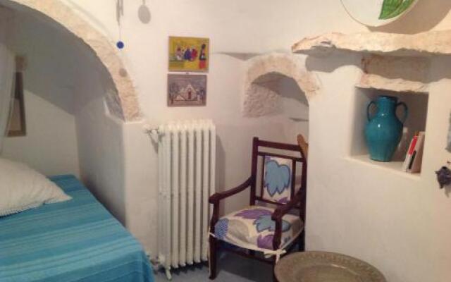 Trullo speciale vicino al mare