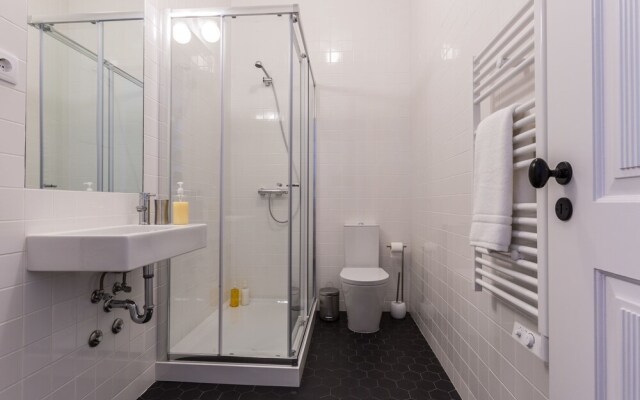 Tripas-Coração, Rosário Apartments